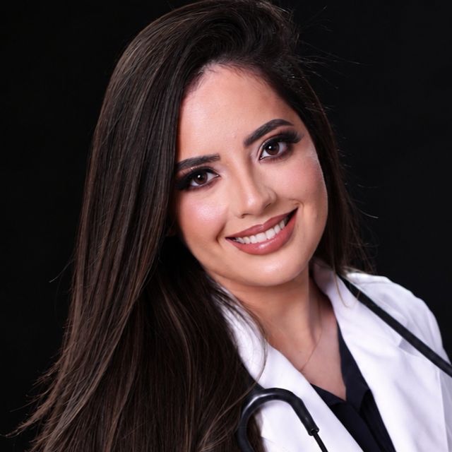 Silvana Macedo, Médico clínico geral Piatã