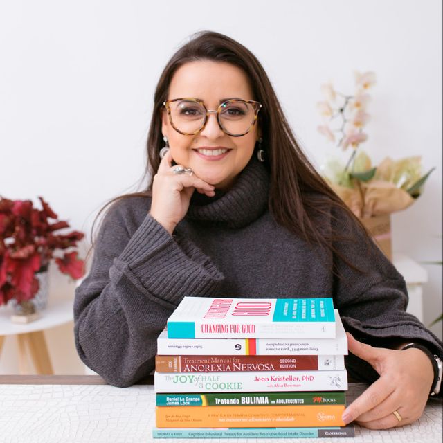 Simone Nosima, Psicólogo Curitiba