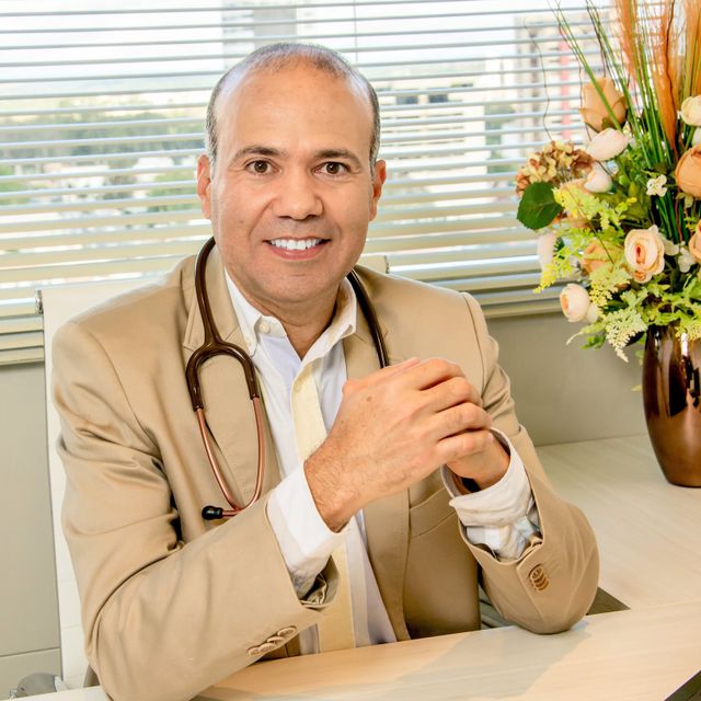 Kleber Guimarães Aguiar, Médico clínico geral Vitória da Conquista