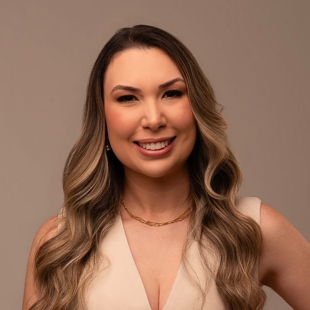 Bruna Garcia Marques de Carvalho, Dermatologista Macaé