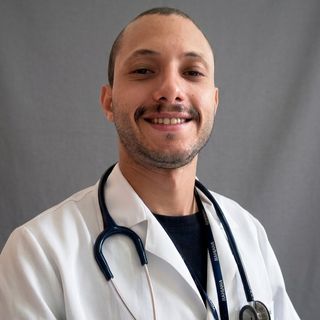 Felipe Azevedo, Generalista Salvador