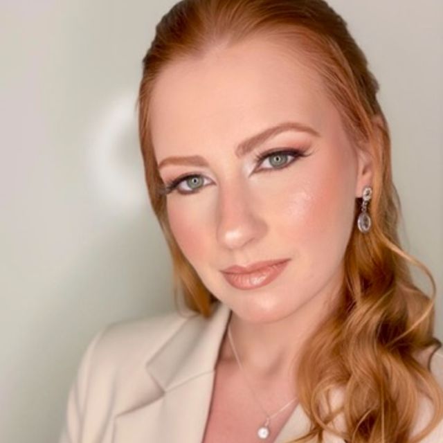 Anneliese  Becker Campos , Dentista Teresópolis