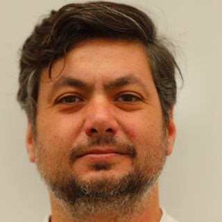 Acercar imagen: Jair  Burboa, Kinesiólogo Peñalolén