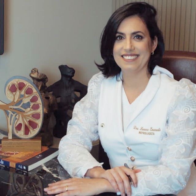 Luanna Emanuelle Leite Lima, Nefrologista Vitória da Conquista