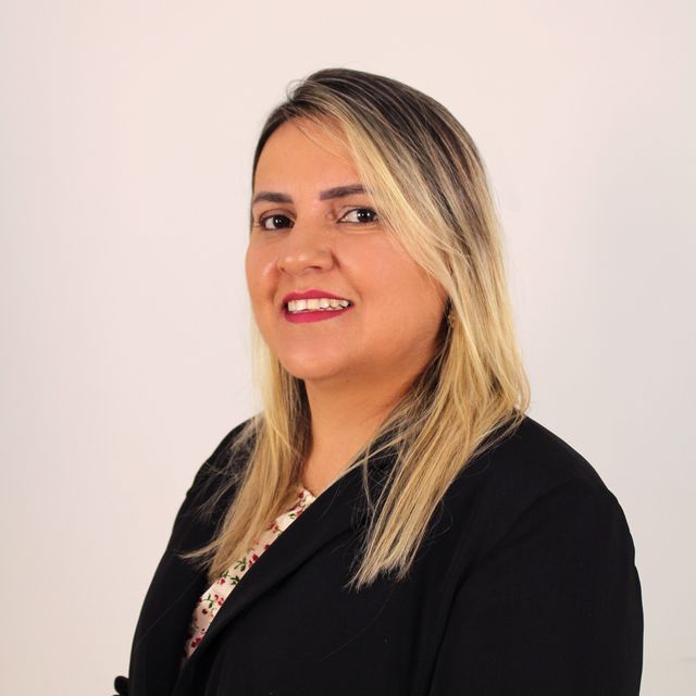 Izabela  Neves de Souza, Psicólogo Goiânia