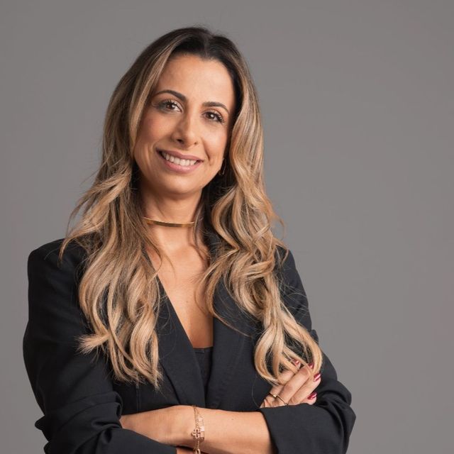 Cristina Aun, Dentista São Paulo