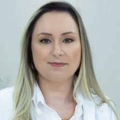 Thaisa Kowalski Furlan, Gastroenterologista Curitiba