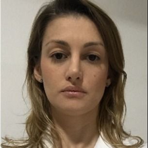 Elisa  Pereira Vicentine, Reumatologista São Paulo