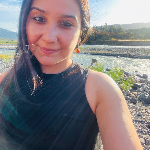 Evelyn Elizabeth  Urzua Pastene , Psicólogo Curicó