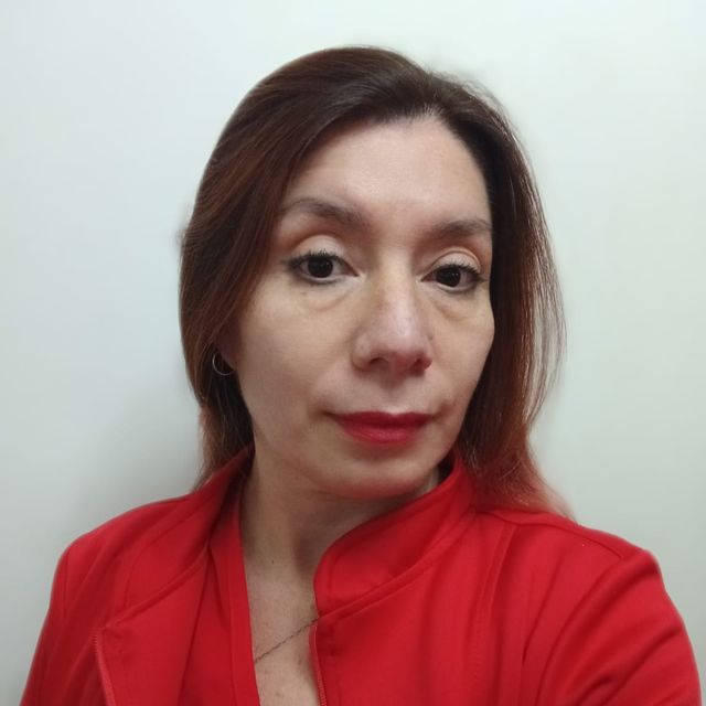 Yasna Acevedo, Matrona Santiago