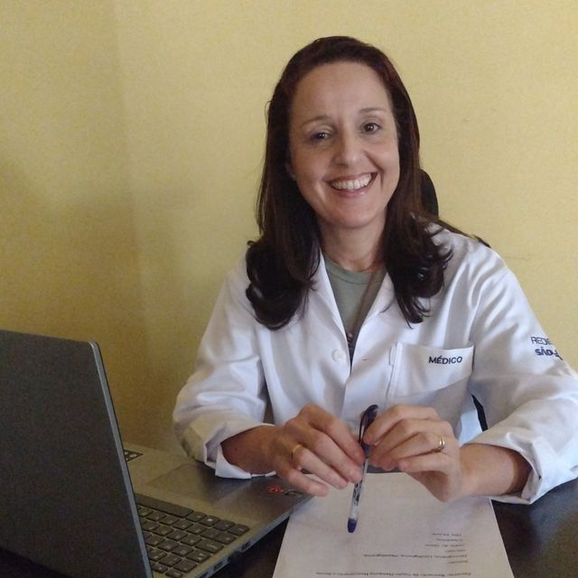 Viviane Couto, Pediatra Rio de Janeiro