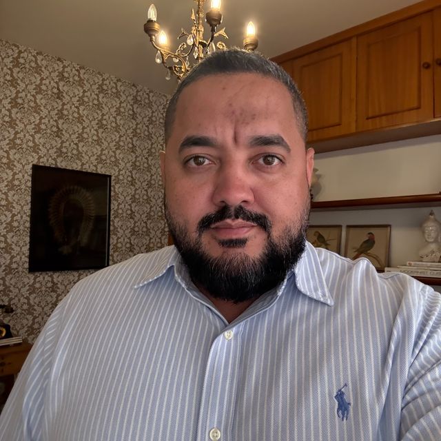 Ézio Humberto Batista de Oliveira Junior, Psicólogo Bebedouro