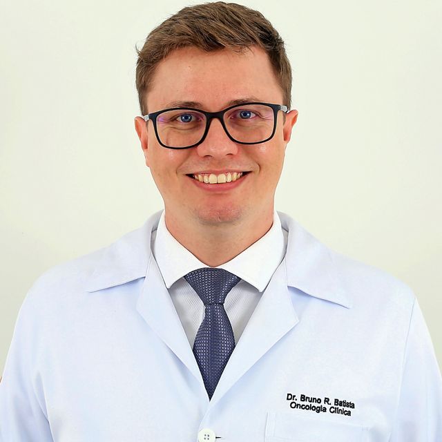 Bruno  Ribeiro Batista, Oncologista Curitiba