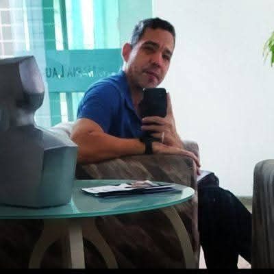 Wladimir De Brito Spinelli, Psicólogo Recife