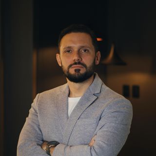 Ampliar imagem: André Farias, Angiologista Fortaleza