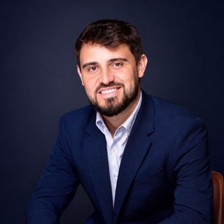Kaio Lucas Barbosa, Urologista Vitória