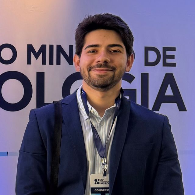 Augusto José Gomes De Oliveira E Silva, Neurologista Ipatinga