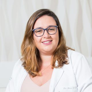 Ampliar imagem: Laura A. Schettino Muzzi, Ginecologista Juiz de Fora