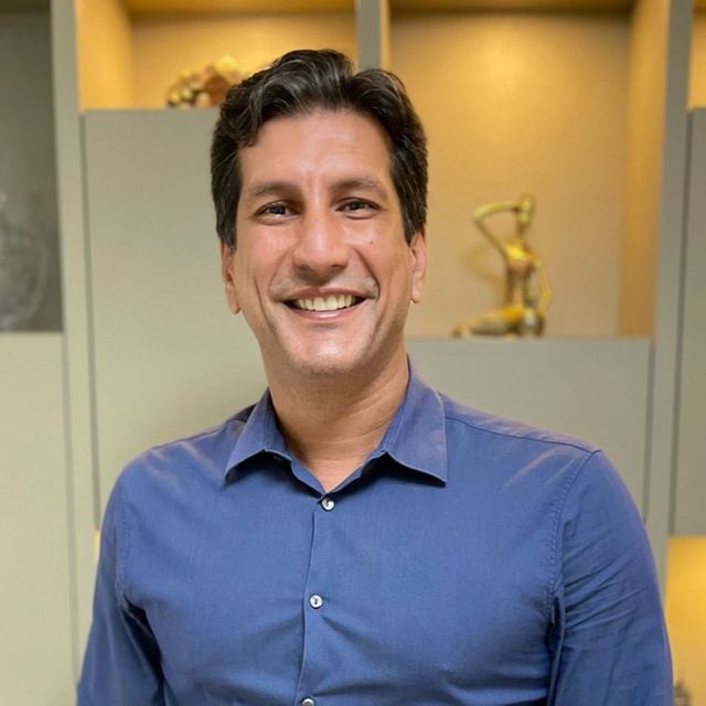 Marcus Vinicius Ribeiro Fernandes, Cirurgião do aparelho digestivo Goiânia