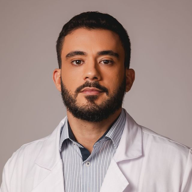 Ramon Fernandes Moura Dos Santos, Cirurgião geral Salvador