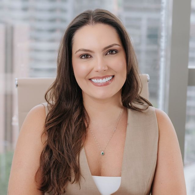 Marcella Goetze, Cirurgião vascular Porto Alegre