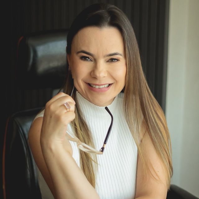 Thais Rohrbacher Shima, Psiquiatra Ouro Preto