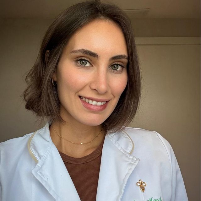 Lívia Morsch, Otorrino Canoas