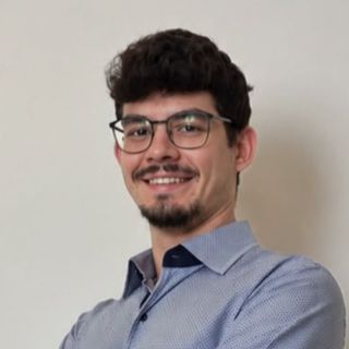 Vitor Ferrari  Tomazini, Psicólogo Londrina
