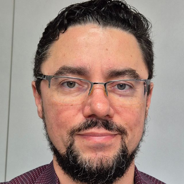 Ed Elinton Braga Do Carmo, Cirurgião do aparelho digestivo São José dos Campos