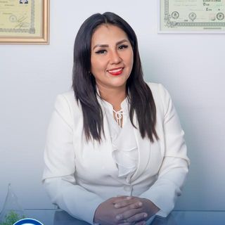 Acercar imagen: Frida Roxana Saenz Belizario, Psiquiatra Lima