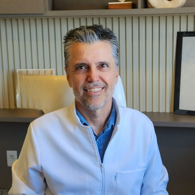 Eduardo Orlando, Geriatra Diamantina