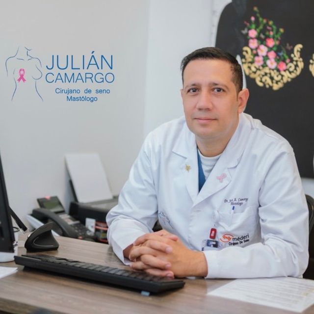 Julián Camargo, Mastólogo Bogotá