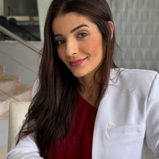 Dra. Karina Walid Hammoud