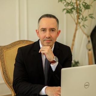 Dr. Paulo Eduardo Nunes Goulart