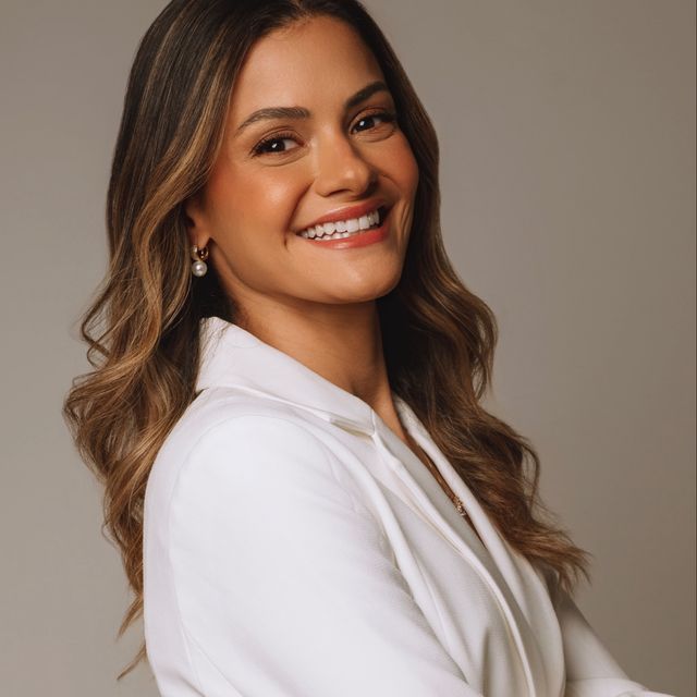 Fabiolla  Costa, Otorrino Rio de Janeiro