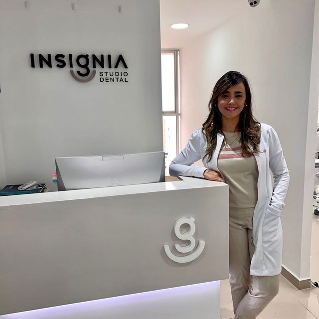 Pilar Espejo, Odontólogo Piedecuesta