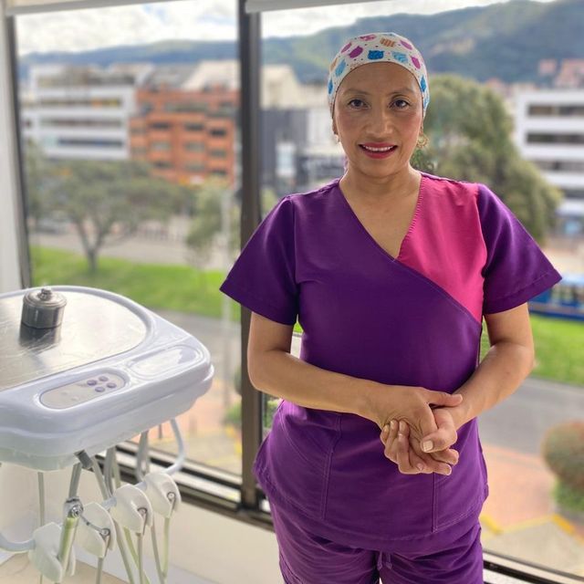 Claudia C. Lancheros Roncancio, Odontólogo Bogotá