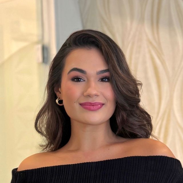 Laryssa Linhares, Dentista São José Dos Pinhais