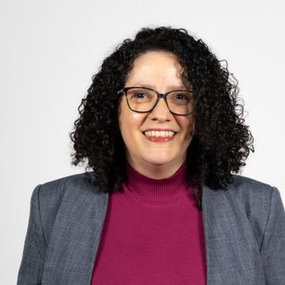 Dra. Fernanda de Oliveira Santos