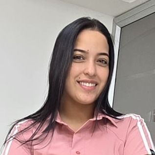 Leidy Tatiana Chicango Guzmán, Odontólogo Cali