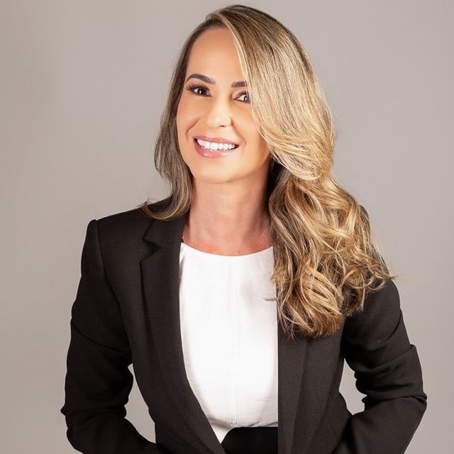 Nathalia Saber de Andrade, Gastroenterologista Rio Das Ostras