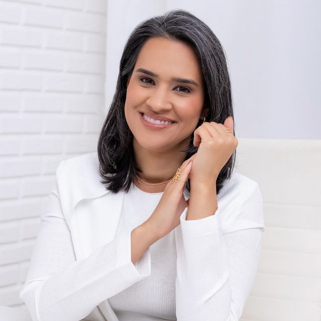 Vanessa Marques Mendonca, Oftalmologista Caraguatatuba