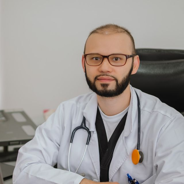 Fernando Calderón, Especialista en Medicina Deportiva Bogotá