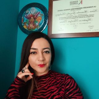 Mag. Karen Alexandra González