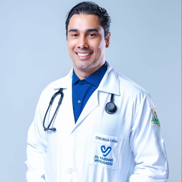 Fabiano Vendrasco, Cirurgião geral Piracicaba