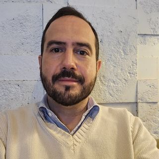 Renato Batistela Damaceno, Psiquiatra Curitiba