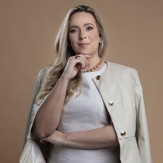 Priscila Torquato Lenzoni, Psiquiatra Marília