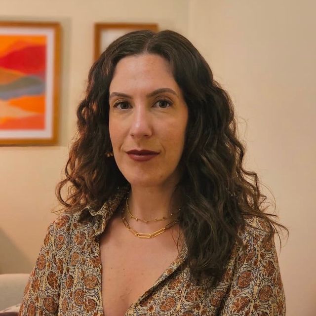 Giulia Rayel, Psicanalista São Paulo