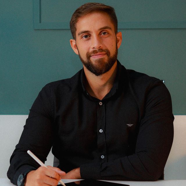 Rodrigo  da Franca Santos, Neurologista Macaé