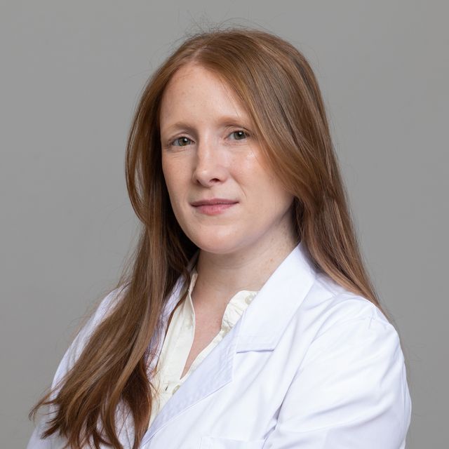 María Elena Peña, Cirujano general Ciudad Autónoma de Buenos Aires